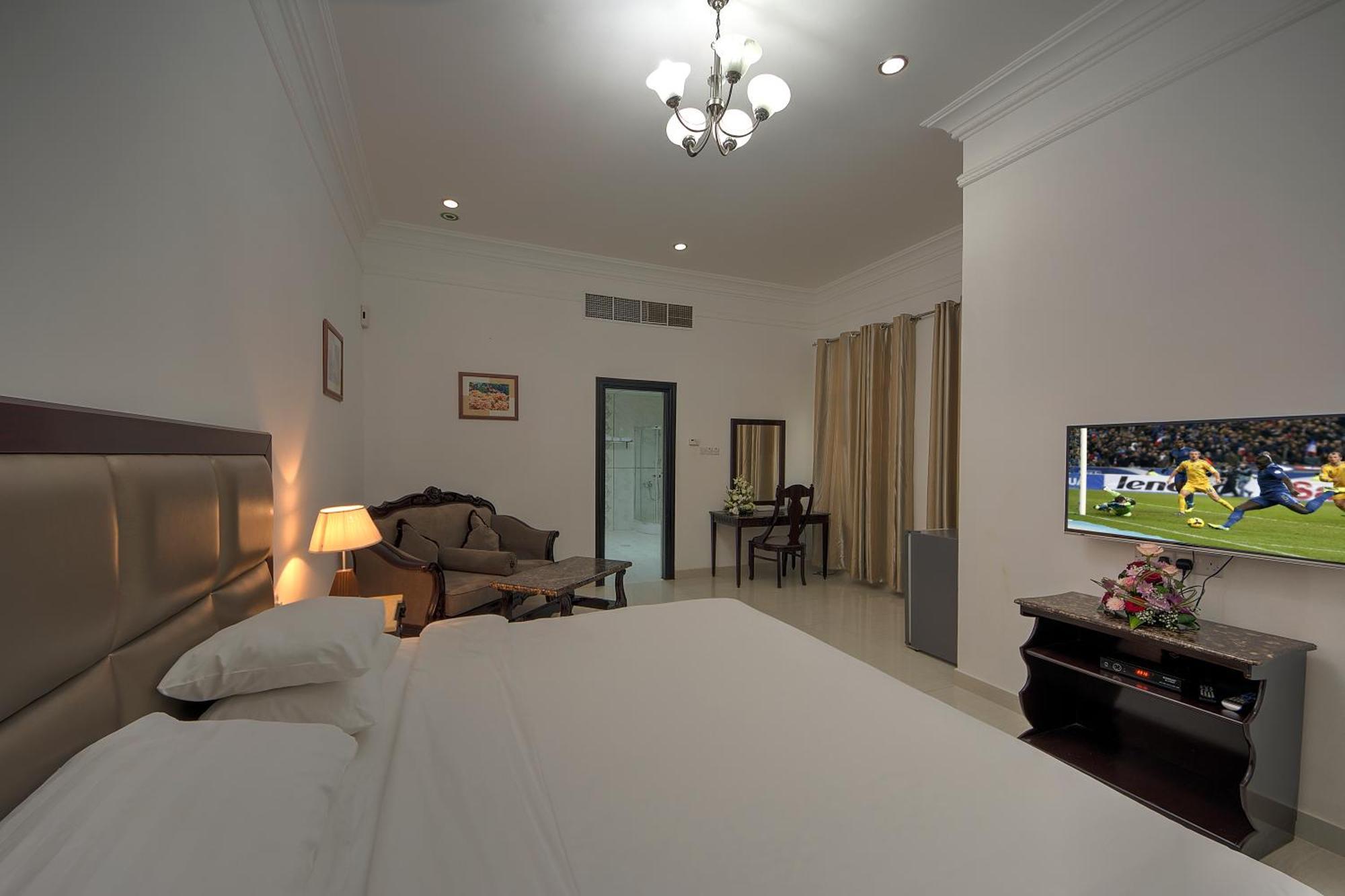 Royal Residence Hotel Apartments Umm al-Qaiwain Exterior foto